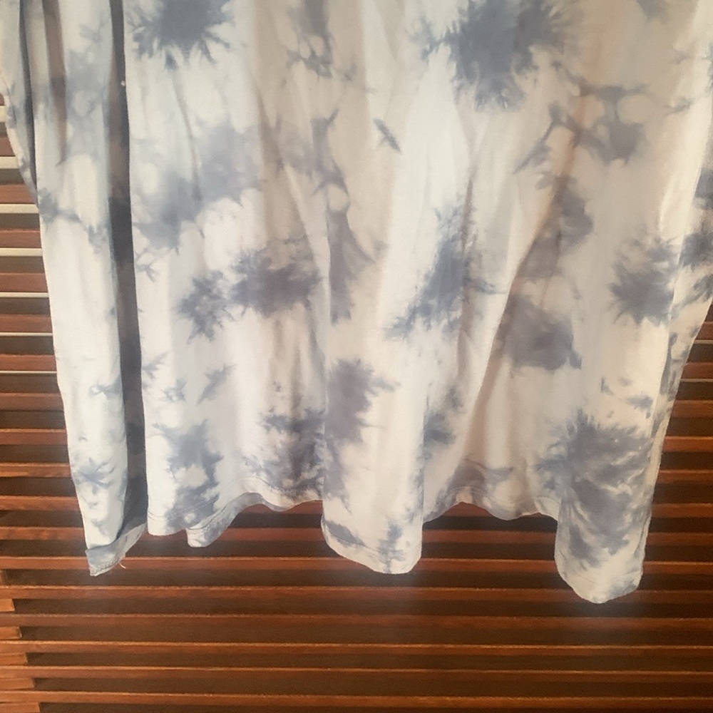 Lane Bryant Yellowstone National Park Tie-Dye T-Shirt - Picture 3 of 7
